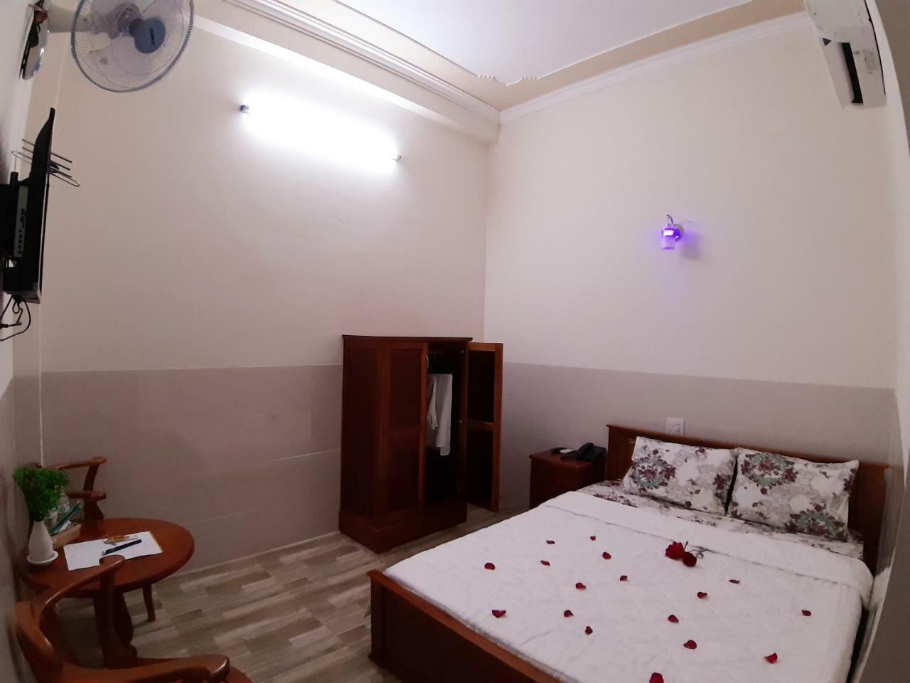 Hoang Yen Hostel Кан То Екстериор снимка